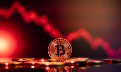 Crypto Bloodbath: Altcoins Get Crushed as Bitcoin Crowds Ahead of Halving