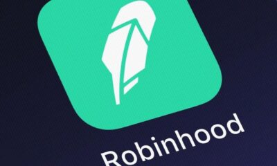 Robinhood (HOOD) Q1 Crypto Trading Volume Increases as SEC Action Approaches