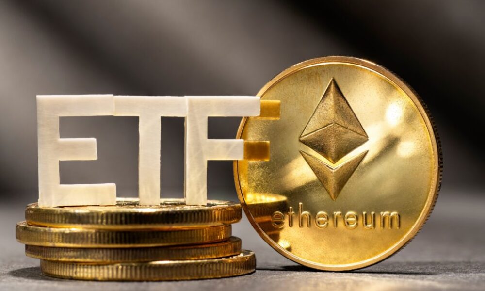 VanEck waives upfront fees on Spot Ethereum ETFs, plans to “catch up” on DeFi volume